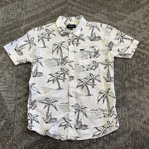 Brixton Shirt Mens Small White Short Sleeve Button Up Palm Tree Print Athleisure